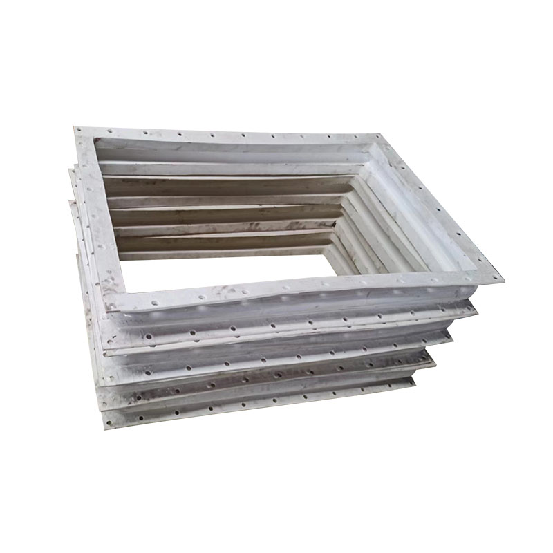 Как силиконовата мека връзка подобрява тръбопроводните системи?